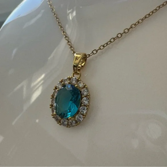 Ocean Blue Crystal Pendant Made with Authentic Swarovski Crystals - Picture 5 of 8